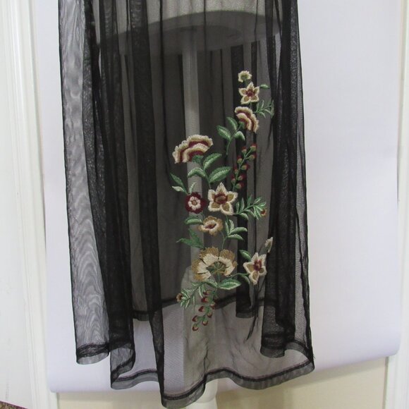 Sheer Embroidered Overlay Dress - Picture 5 of 8
